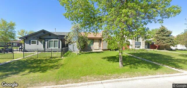 271 Egesz Street（加拿大曼尼托巴省溫尼伯市）房屋照片