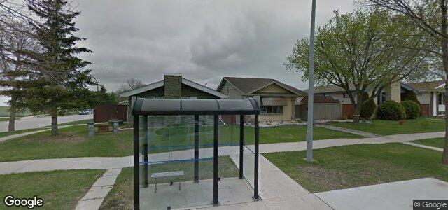 Larawan ng 282 Egesz Street sa Winnipeg, Manitoba