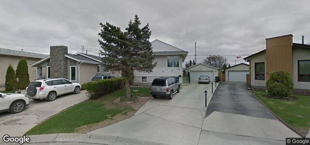 Larawan ng 282 Weitzel Street sa Winnipeg, Manitoba