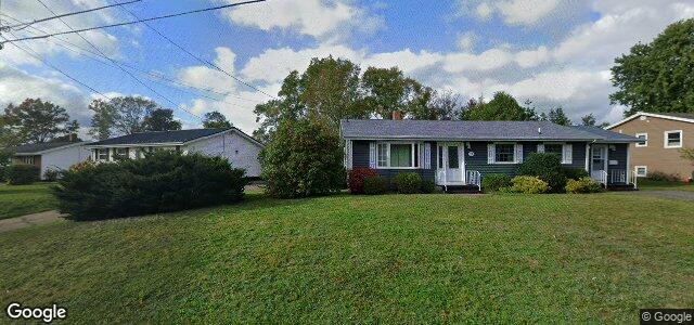 Larawan ng 29 Hunt Avenue sa Winnipeg, Manitoba