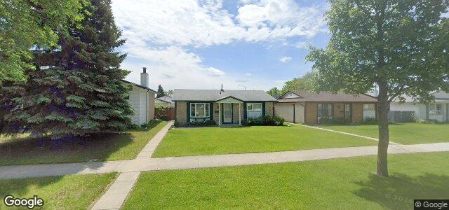 Larawan ng 292 Tyndall Avenue sa Winnipeg, Manitoba