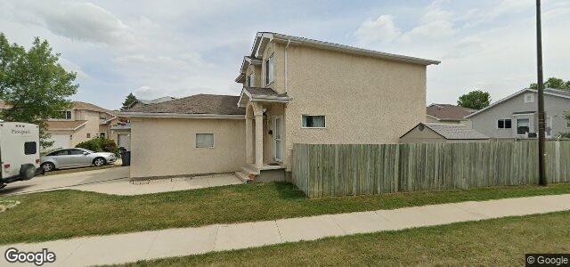 Larawan ng 3 Edgecombe Cove sa Winnipeg, Manitoba