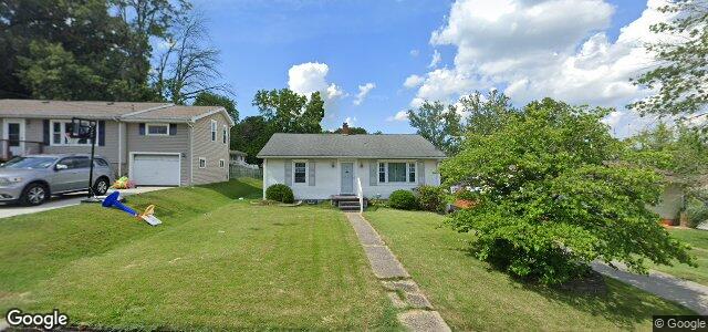 Larawan ng 3 Huber Street sa Winnipeg, Manitoba