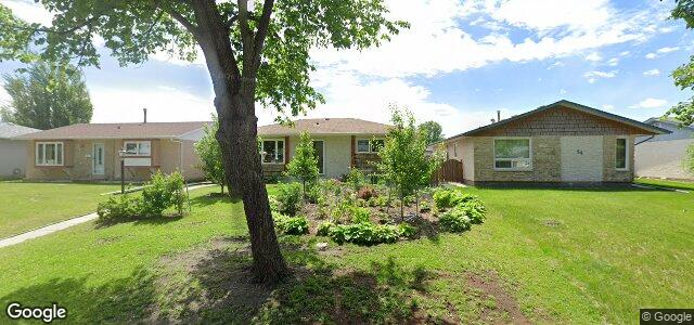 Larawan ng 30 Currie Crescent sa Winnipeg, Manitoba