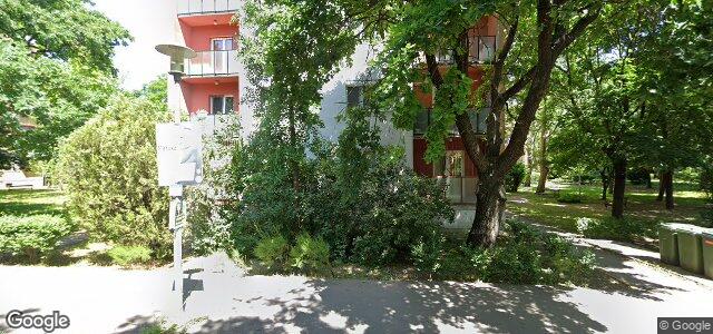 Larawan ng 30 Huber Street sa Winnipeg, Manitoba