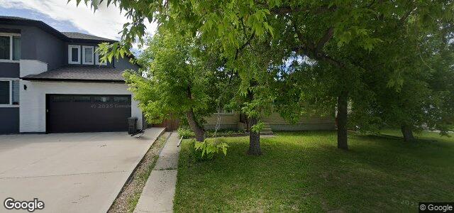 Larawan ng 30 Kurt Avenue sa Winnipeg, Manitoba