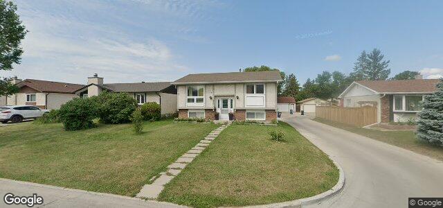 Larawan ng 30 Sumter Crescent sa Winnipeg, Manitoba