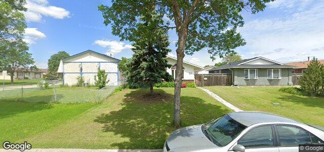 Larawan ng 301 Tyndall Avenue sa Winnipeg, Manitoba