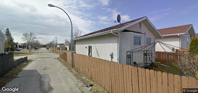Larawan ng 31 Brophy Avenue sa Winnipeg, Manitoba