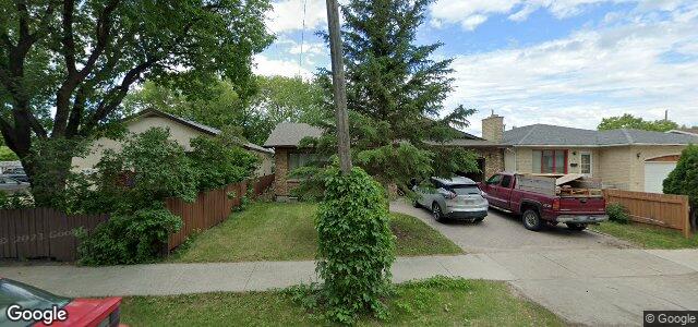 Larawan ng 32 Dingle Street sa Winnipeg, Manitoba