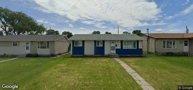 Larawan ng 32 Herman Avenue sa Winnipeg, Manitoba
