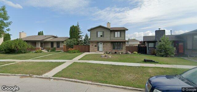 Larawan ng 320 Egesz Street sa Winnipeg, Manitoba