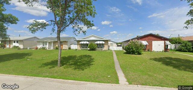 Larawan ng 333 Tyndall Avenue sa Winnipeg, Manitoba