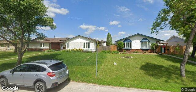 Larawan ng 349 Tyndall Avenue sa Winnipeg, Manitoba