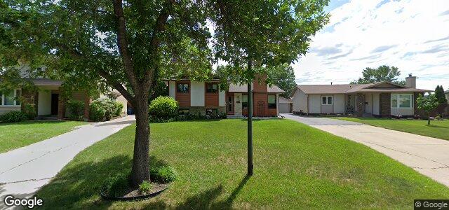Larawan ng 35 Greenhoven Crescent sa Winnipeg, Manitoba