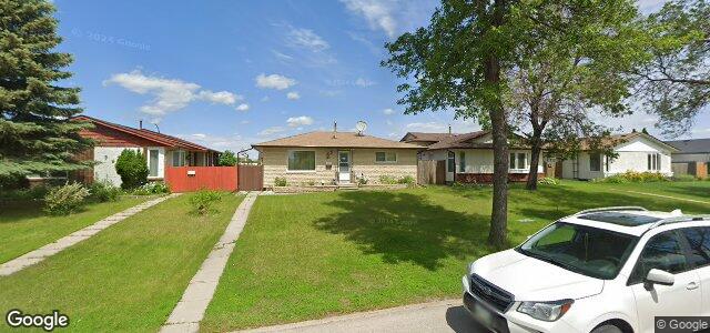 Larawan ng 357 Tyndall Avenue sa Winnipeg, Manitoba