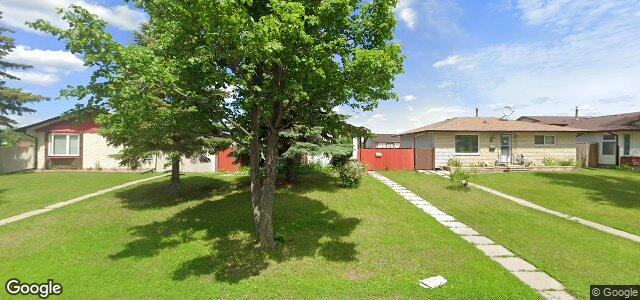 Larawan ng 361 Tyndall Avenue sa Winnipeg, Manitoba
