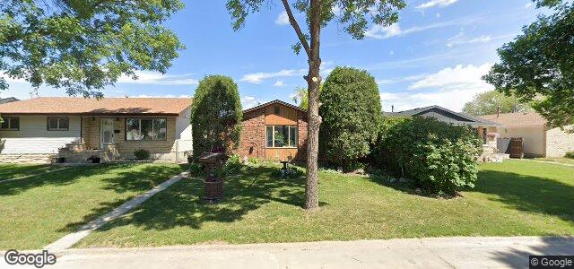 Larawan ng 37 Flye Avenue sa Winnipeg, Manitoba