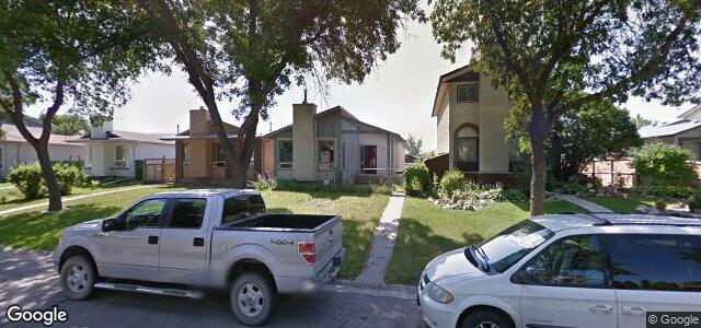 Larawan ng 38 Parashin Bay sa Winnipeg, Manitoba