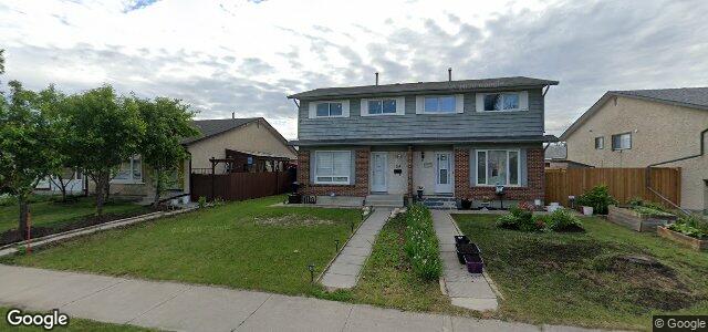 Larawan ng 39 Code Street sa Winnipeg, Manitoba