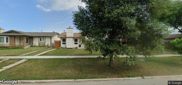 Larawan ng 392 Egesz Street sa Winnipeg, Manitoba