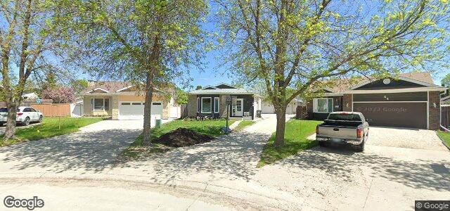 Larawan ng 40 Chisholm Drive sa Winnipeg, Manitoba
