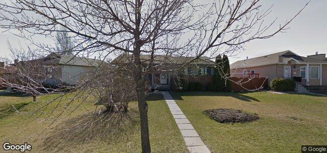 Larawan ng 411 Egesz Street sa Winnipeg, Manitoba