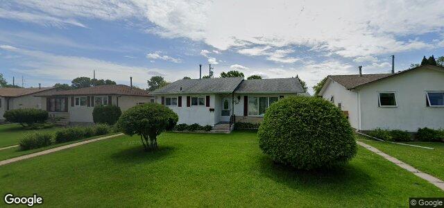 Larawan ng 44 Herman Avenue sa Winnipeg, Manitoba