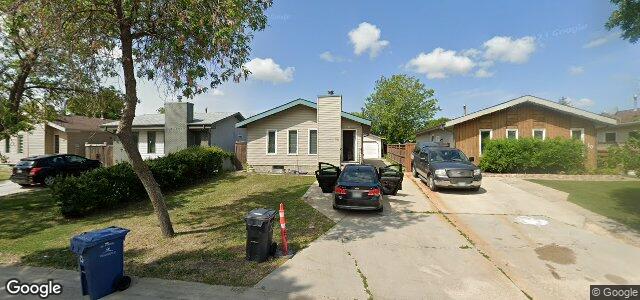 Larawan ng 46 Weitzel Street sa Winnipeg, Manitoba