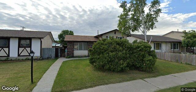 Larawan ng 47 Code Street sa Winnipeg, Manitoba