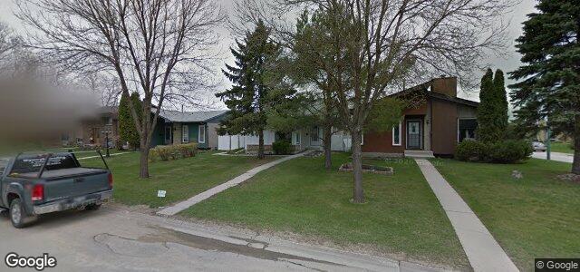 Larawan ng 47 Garden Grove Drive sa Winnipeg, Manitoba