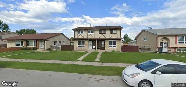 Larawan ng 50 Code Street sa Winnipeg, Manitoba