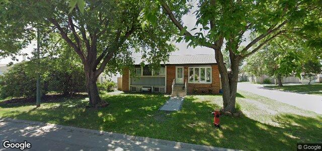 Larawan ng 52 Flye Avenue sa Winnipeg, Manitoba