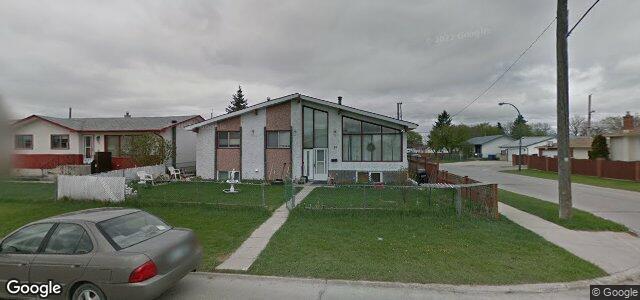 Larawan ng 55 Ringel Avenue sa Winnipeg, Manitoba