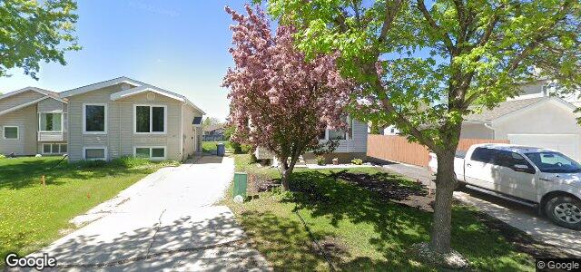 Larawan ng 57 Chisholm Drive sa Winnipeg, Manitoba