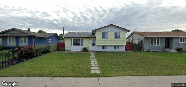 Larawan ng 59 Code Street sa Winnipeg, Manitoba