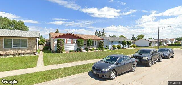 Larawan ng 59 Hunt Avenue sa Winnipeg, Manitoba