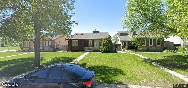 Larawan ng 6 Groverdale Avenue sa Winnipeg, Manitoba