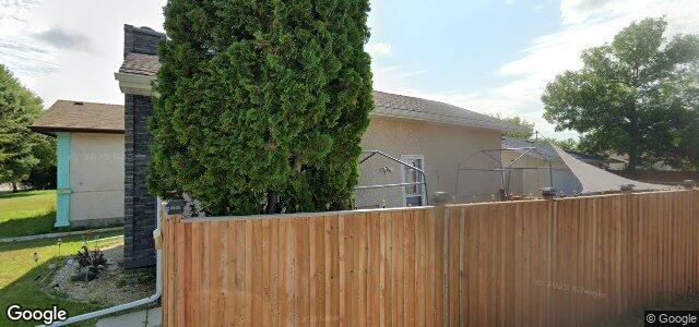 Larawan ng 62 Brophy Avenue sa Winnipeg, Manitoba