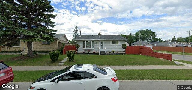 Photo of 62 Huber Street in Winnipeg, Manitoba