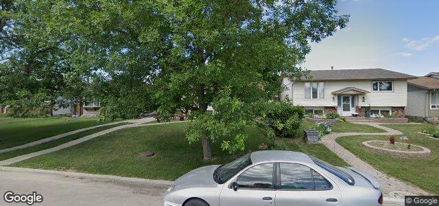 Larawan ng 62 Sumter Crescent sa Winnipeg, Manitoba