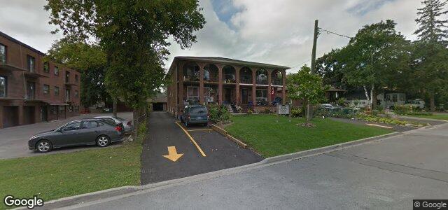 Larawan ng 66 Hunt Avenue sa Winnipeg, Manitoba