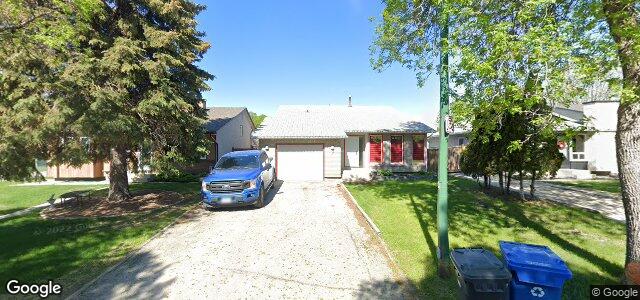 Larawan ng 7 Montbrook Road sa Winnipeg, Manitoba
