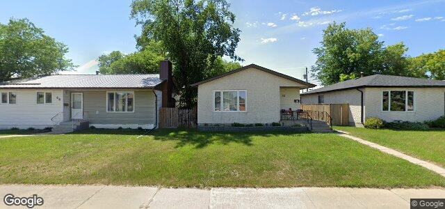 Larawan ng 70 Eckhardt Avenue sa Winnipeg, Manitoba