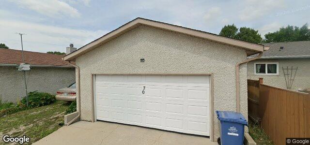 Photo of 70 Fairgrove Bay in Winnipeg, Manitoba