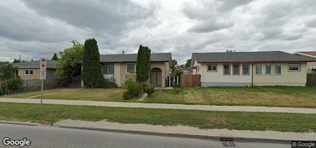 Larawan ng 712 Keewatin Street sa Winnipeg, Manitoba