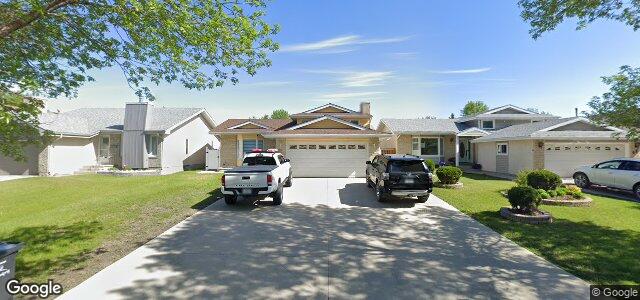 Larawan ng 72 Poplynn Drive sa Winnipeg, Manitoba