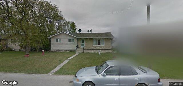 Larawan ng 73 Ringel Avenue sa Winnipeg, Manitoba