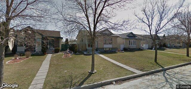 Larawan ng 74 Barnham Crescent sa Winnipeg, Manitoba