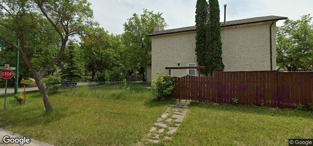 Larawan ng 74 Kairistine Lane sa Winnipeg, Manitoba